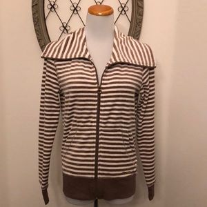 Calvin Klein brown and white zip jacket s